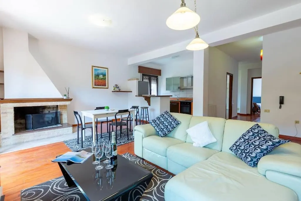 Apartmán Appartamento Confortevole, Wi-Fi & Colazione Free Lanusei