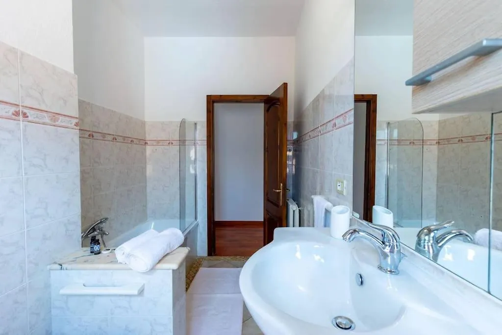 Apartmán Appartamento Confortevole, Wi-Fi & Colazione Free Lanusei